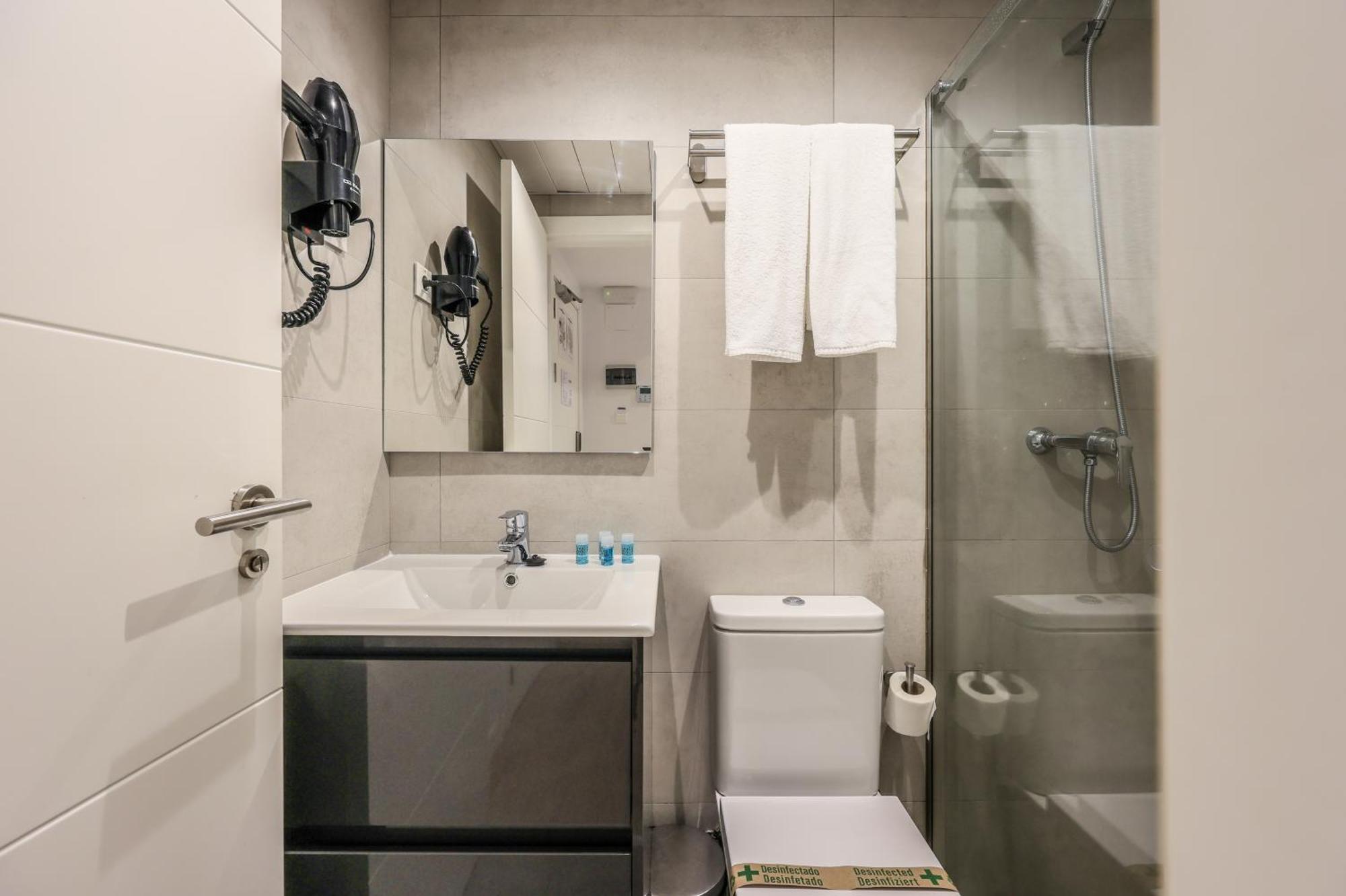 Amazinn Places Blasco De Garay 113 Madrid Ngoại thất bức ảnh