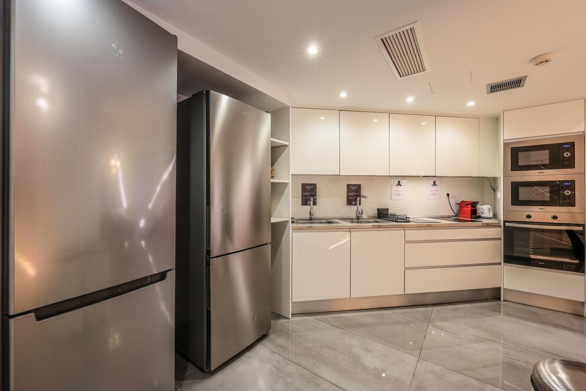 Amazinn Places Blasco De Garay 113 Madrid Ngoại thất bức ảnh